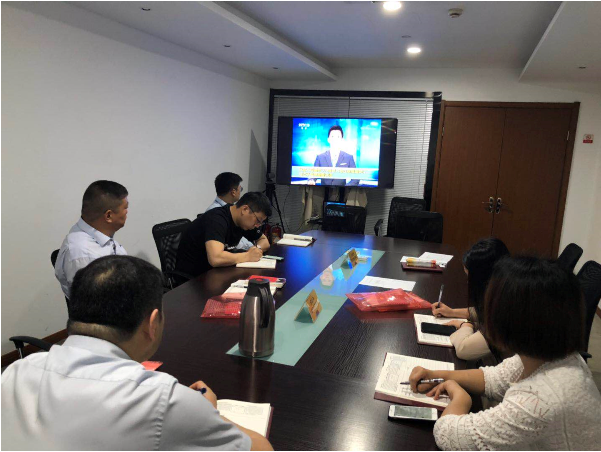 水晶城召開5月黨支部會(huì)議