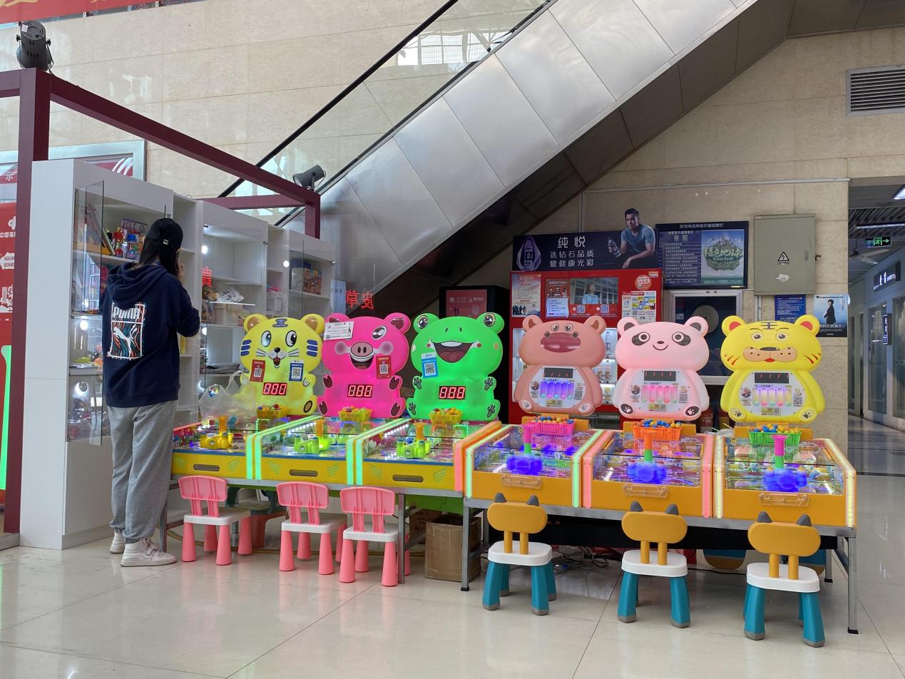 錢江商城正大廳兒童游樂區來啦！